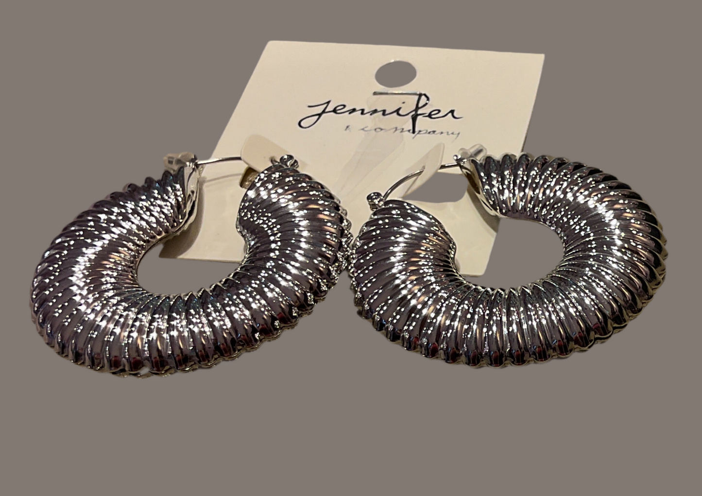 Grooving Hoop Earrings- Gold/Silver
