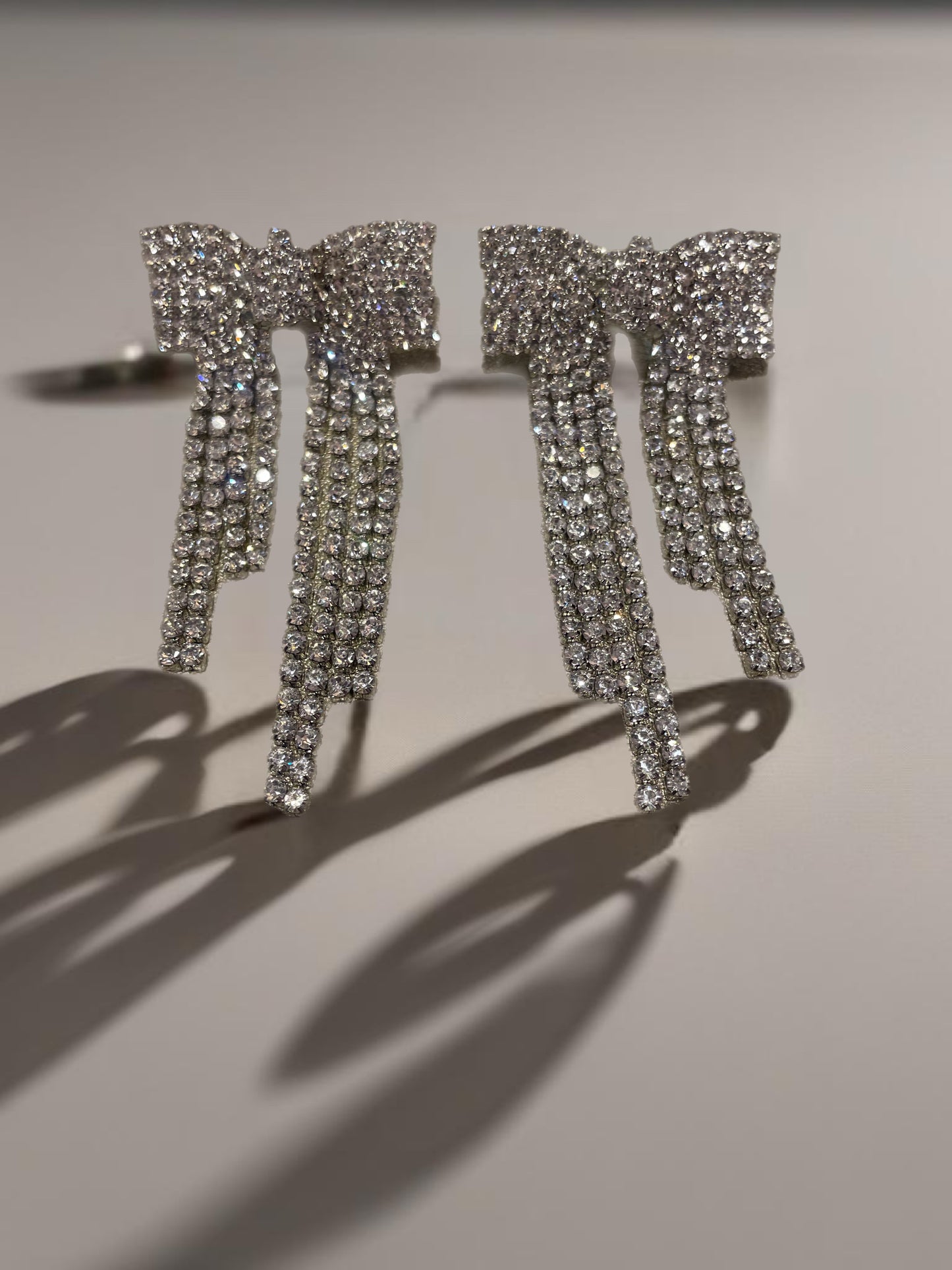 Full Dangle Bow Earrings - Sliver