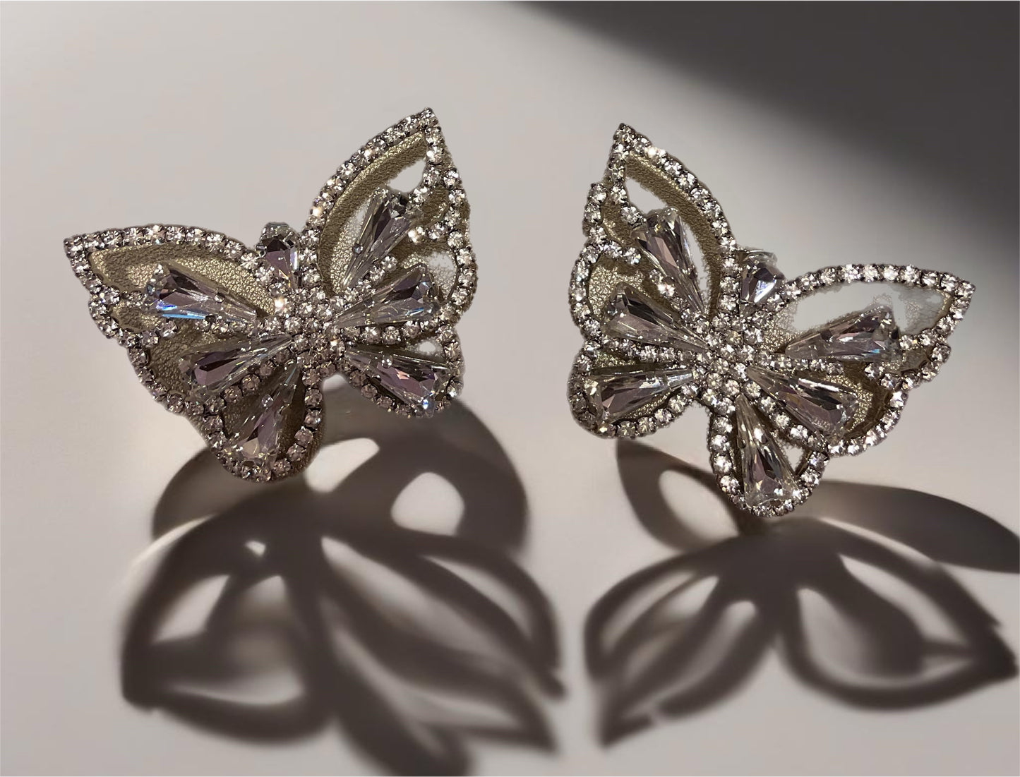 Butterfly Babe - earrings