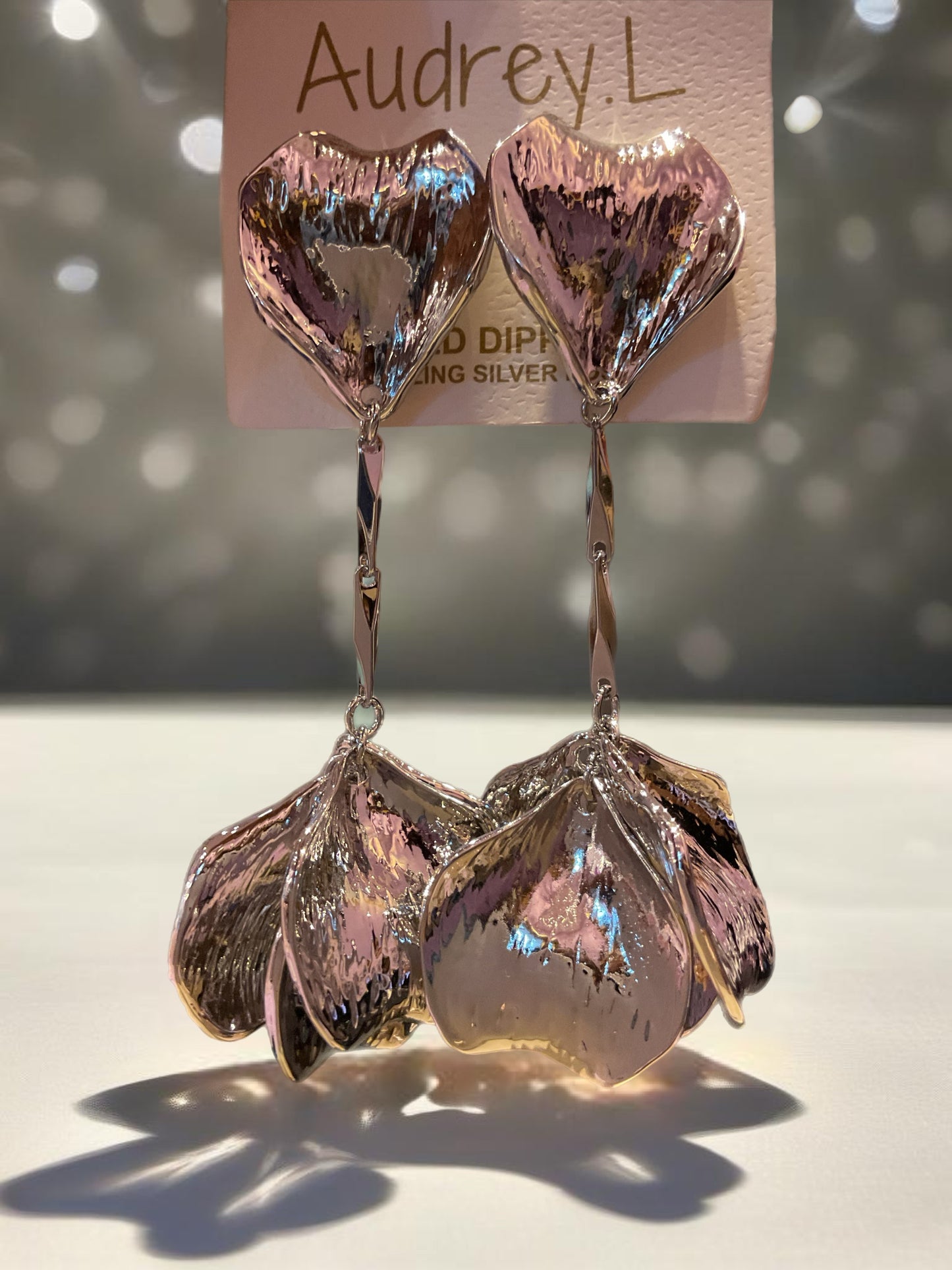 Flower pedals earrings