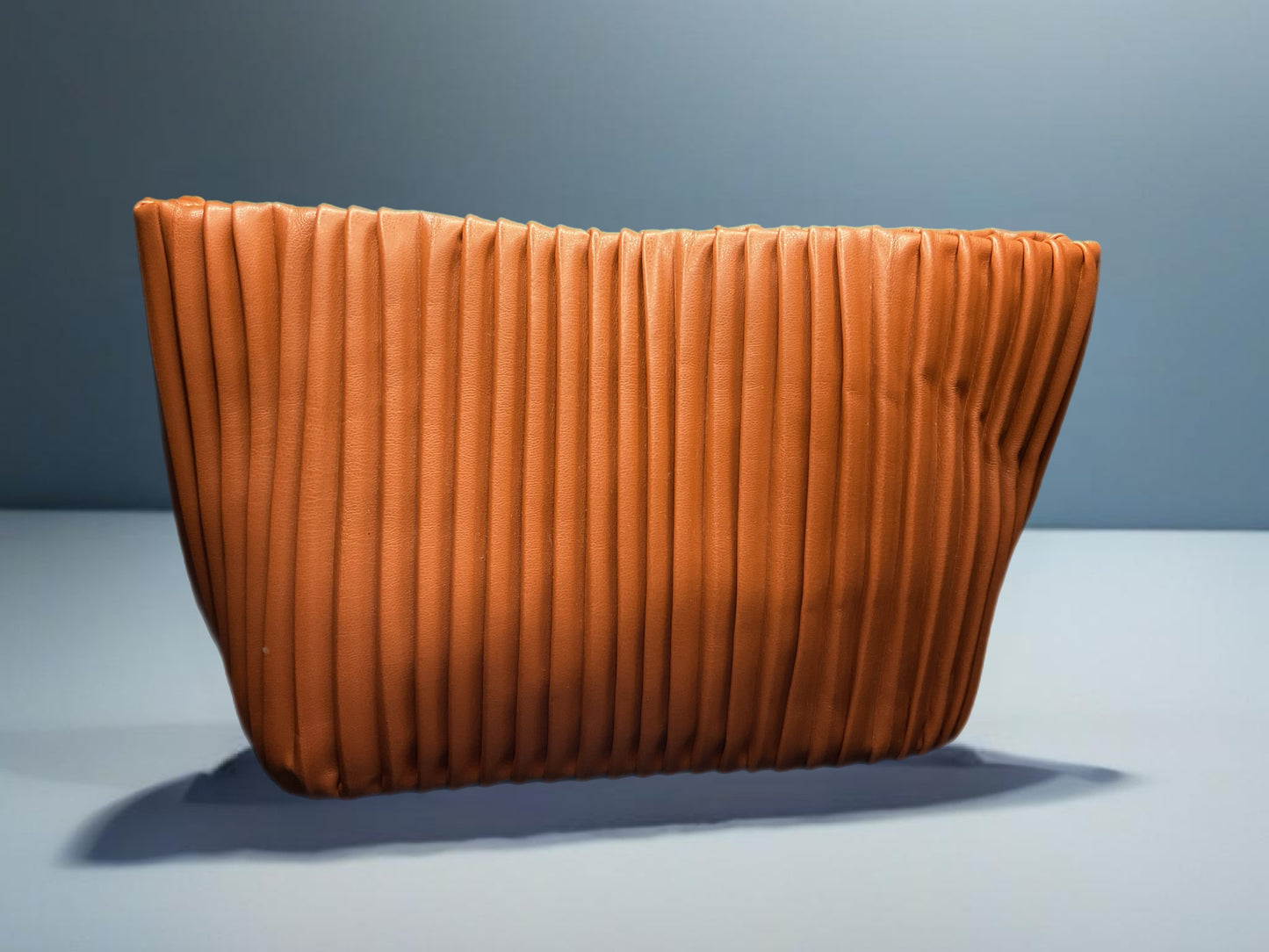 Ribbed down handbag