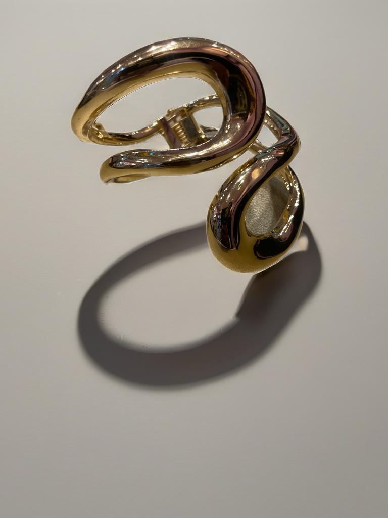 Twisted Up- Bracelet