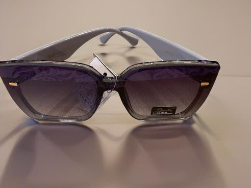 Glint & Glow- Eyewear