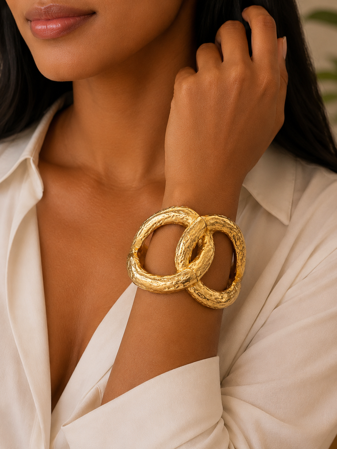 Linked in Luxe- Bracelet