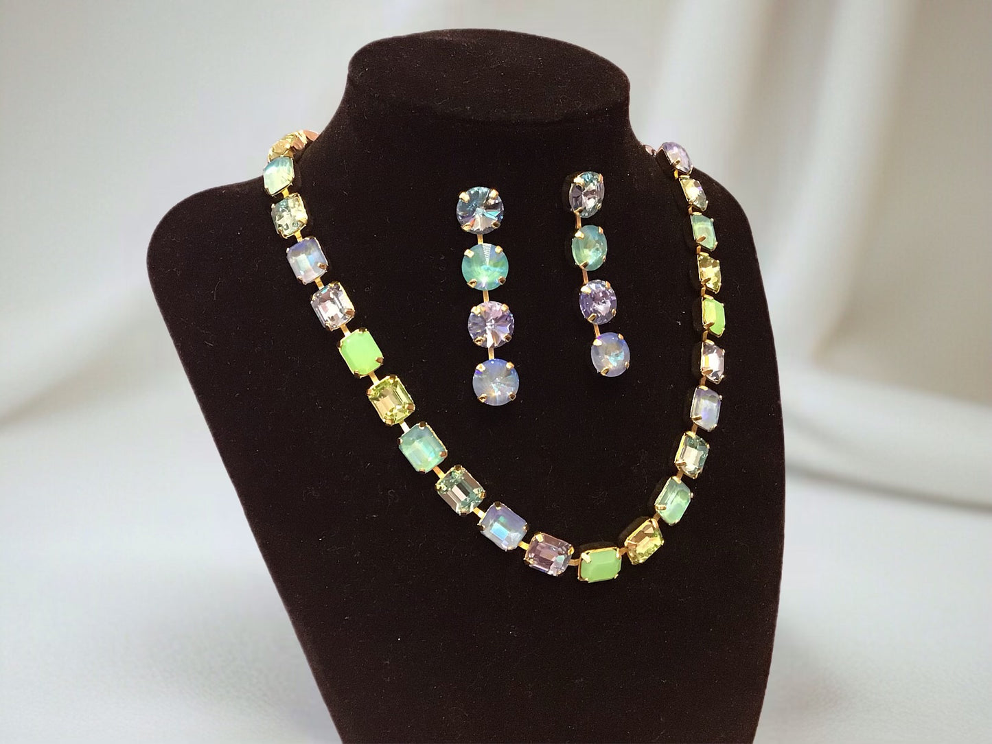 Octavia Repeating Tennis Necklace- Specialty