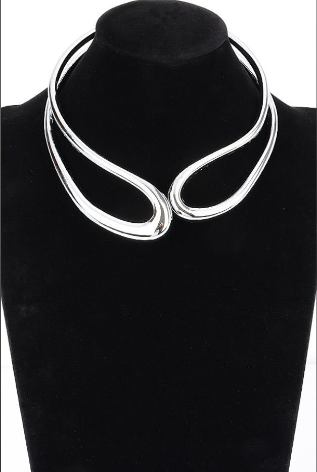 Harmony Loop Choker Necklace