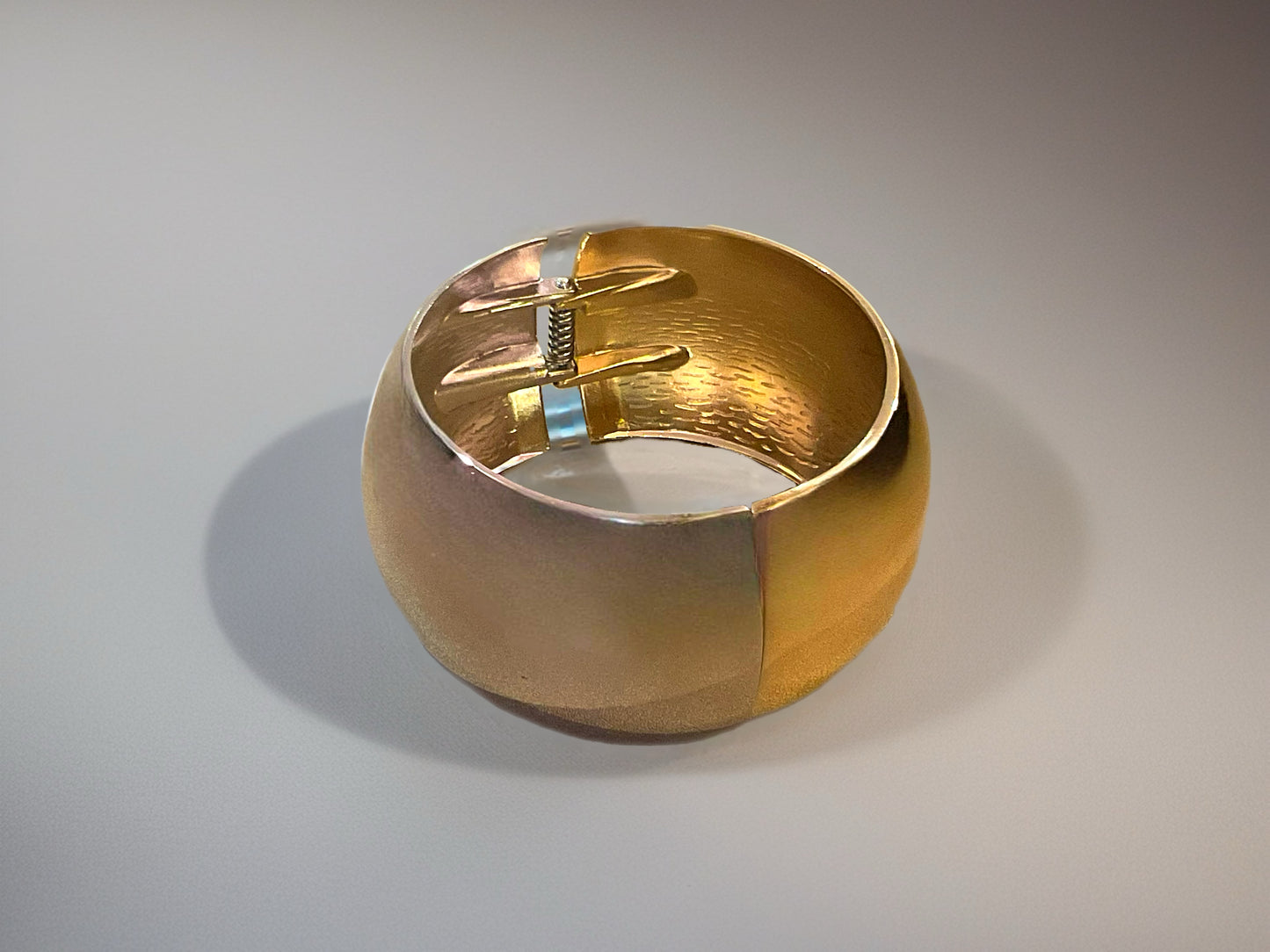 The Monarque Cuff-Bracelet