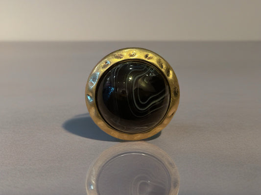 The Oracle Ring-Rings