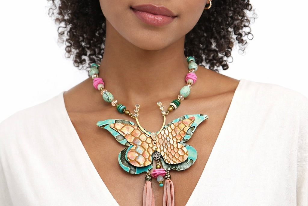 Dewstone Flutter-Necklace
