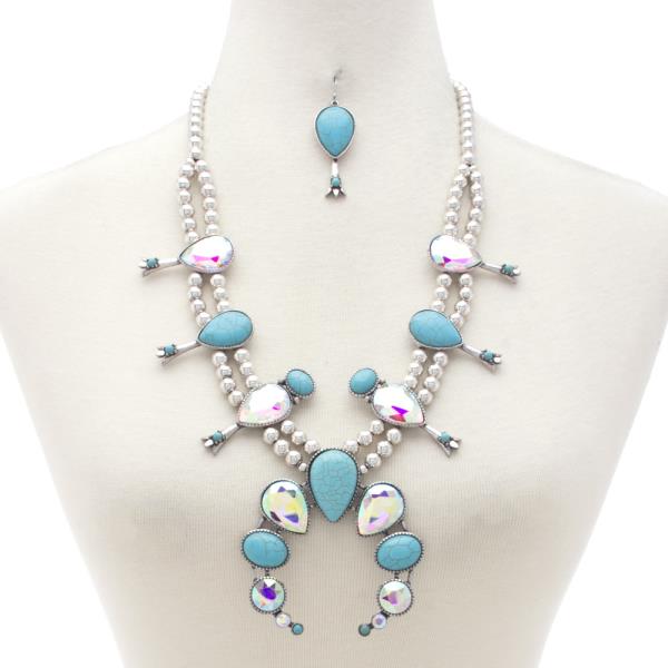 Western Crystal Horse Shoe- Necklace