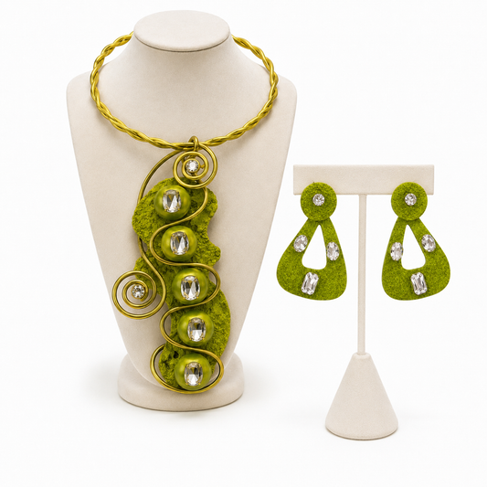 Lime in the Spotlight Necklace & Earring Set