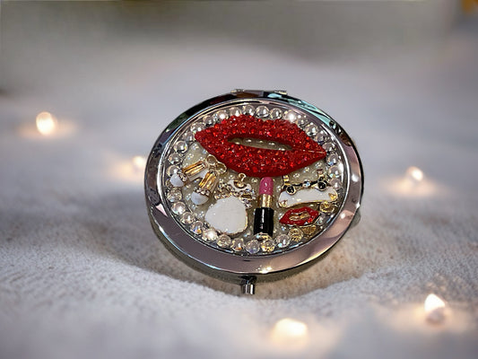 Kiss & Glam Compact-Misc