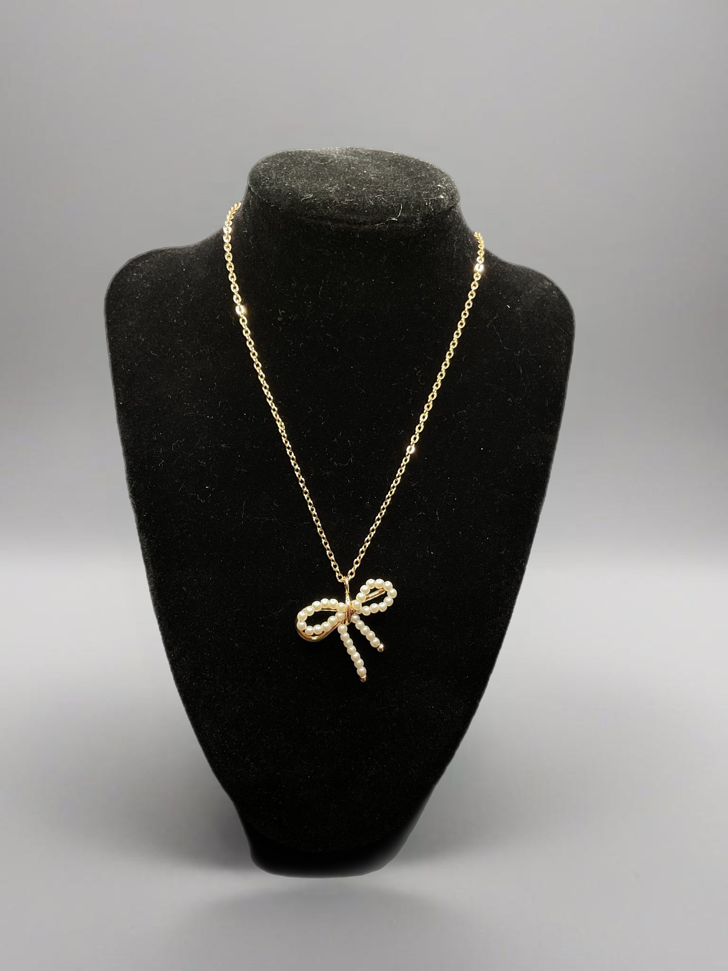 Pearly Luxury- Necklace