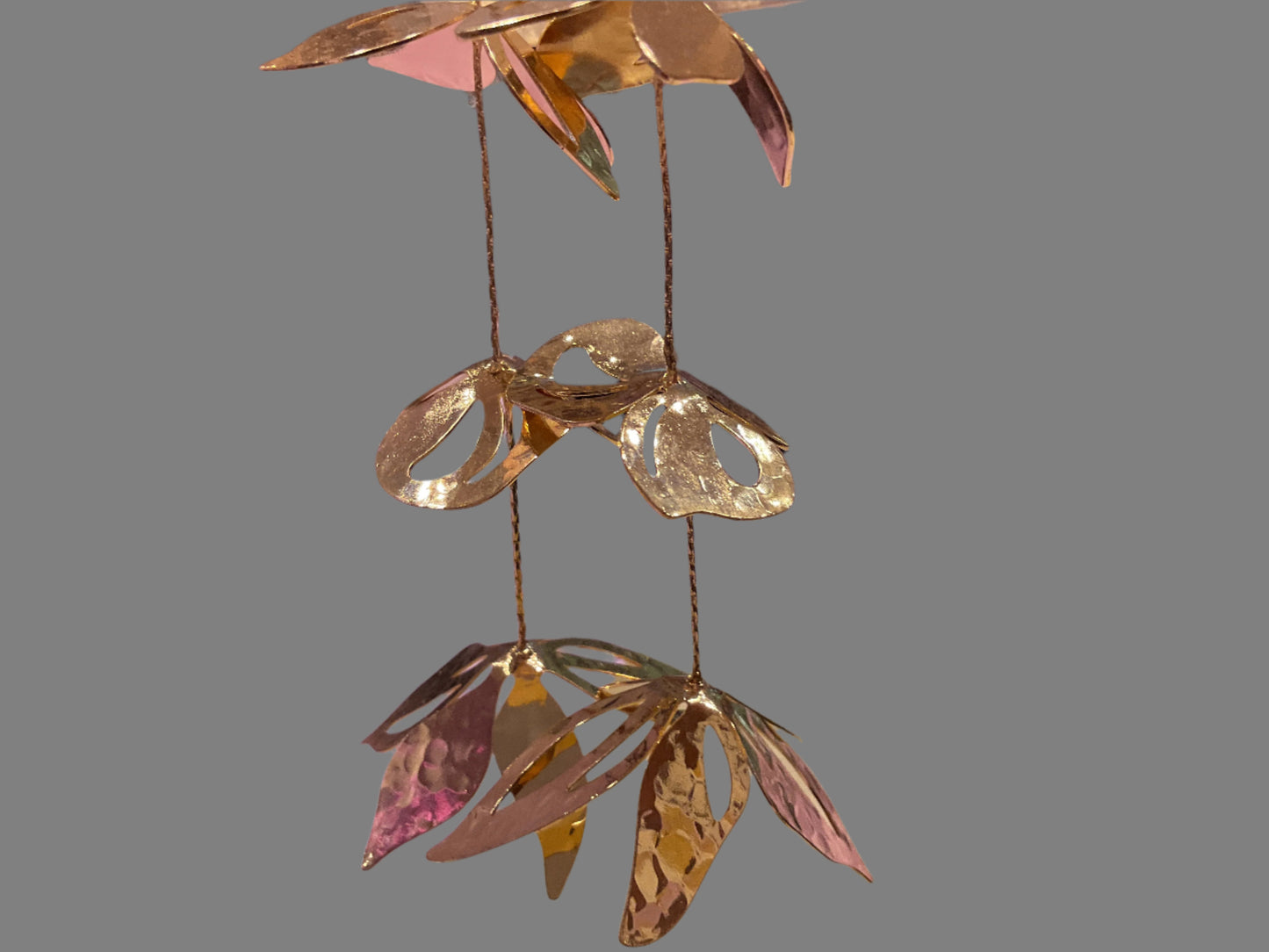 Dancing leaves earrings