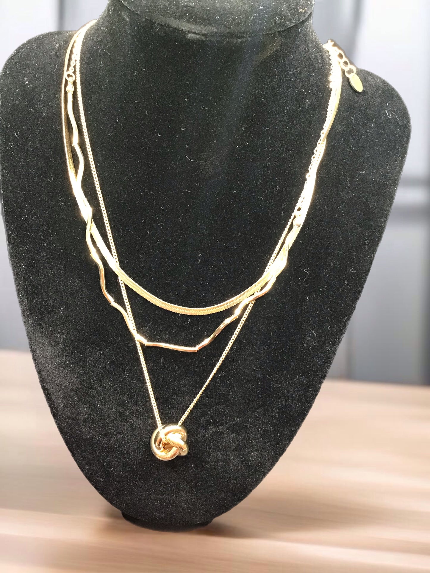 Knot around layered- Necklace