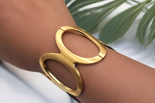 The Arc Cuff-Bracelet