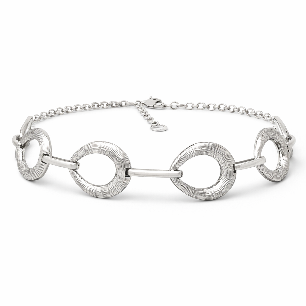 Lustrorous Loop Belt