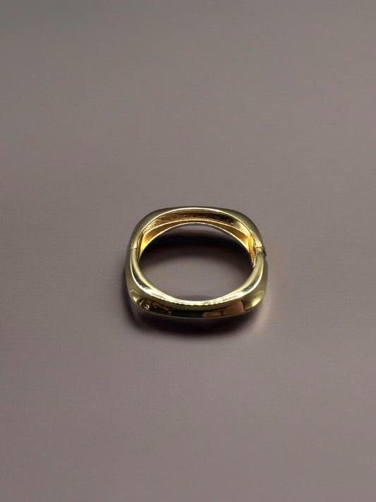 Golden Cuff- Bracelet