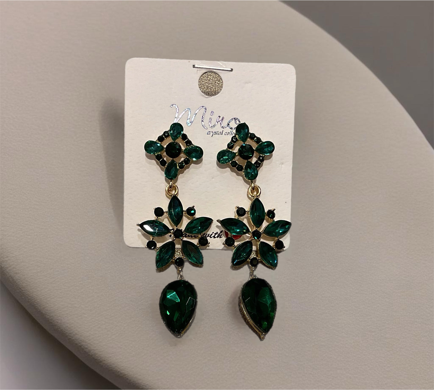 Jade Drip - Emerald Green