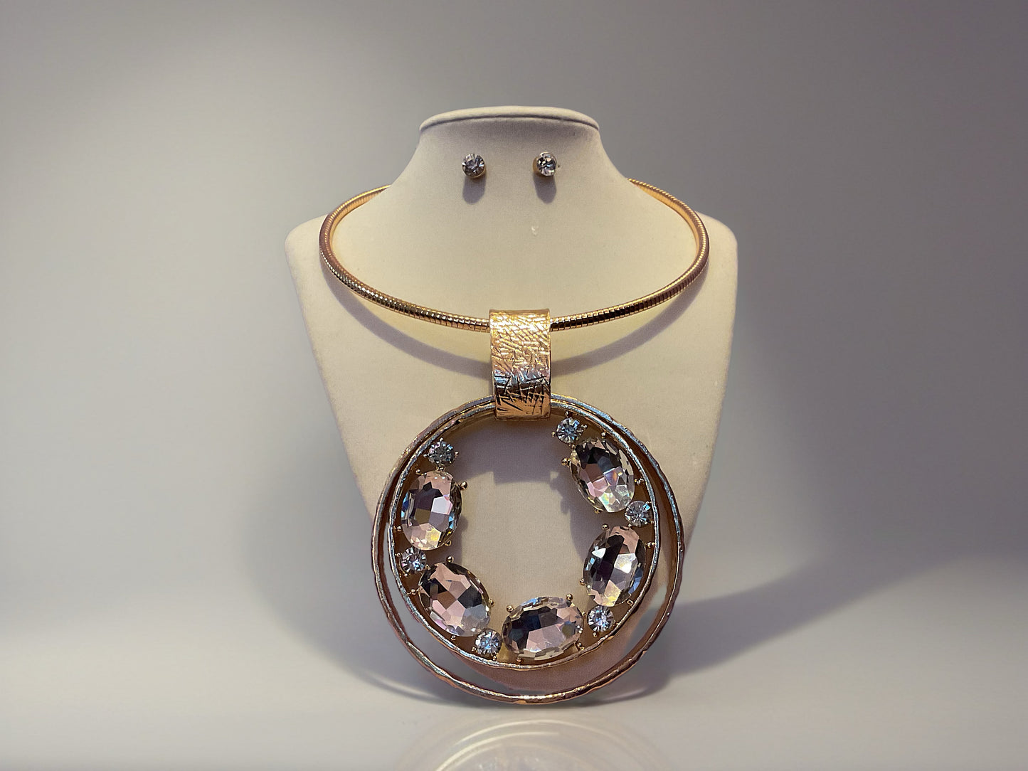 Halo Glow Duo -Necklace and Earring Set