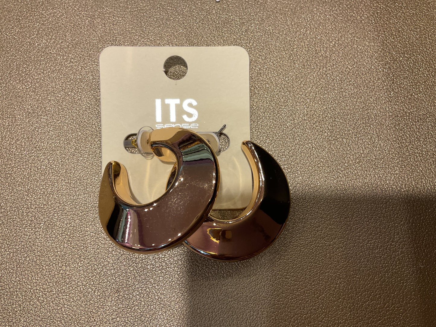 Chic Circle Hoop- earrings