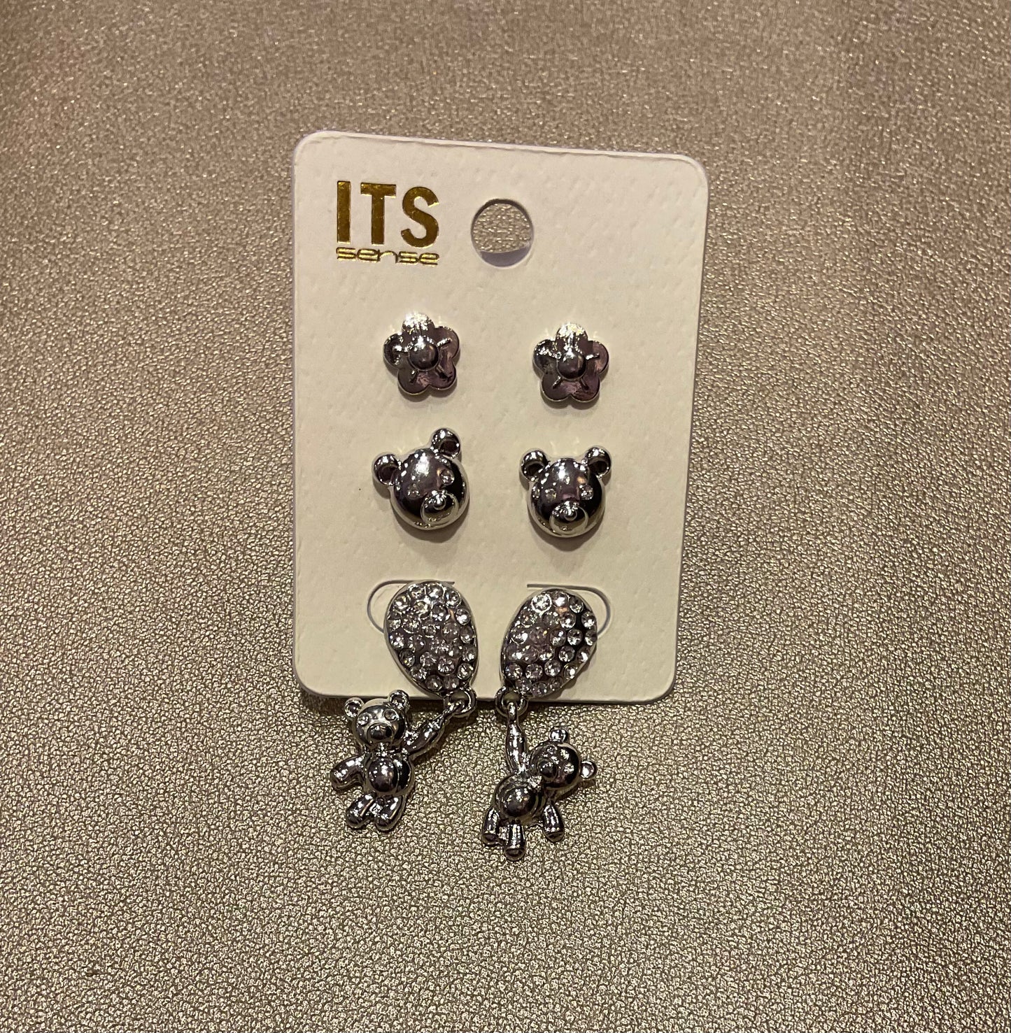 Cutesy Bear Trio Earring