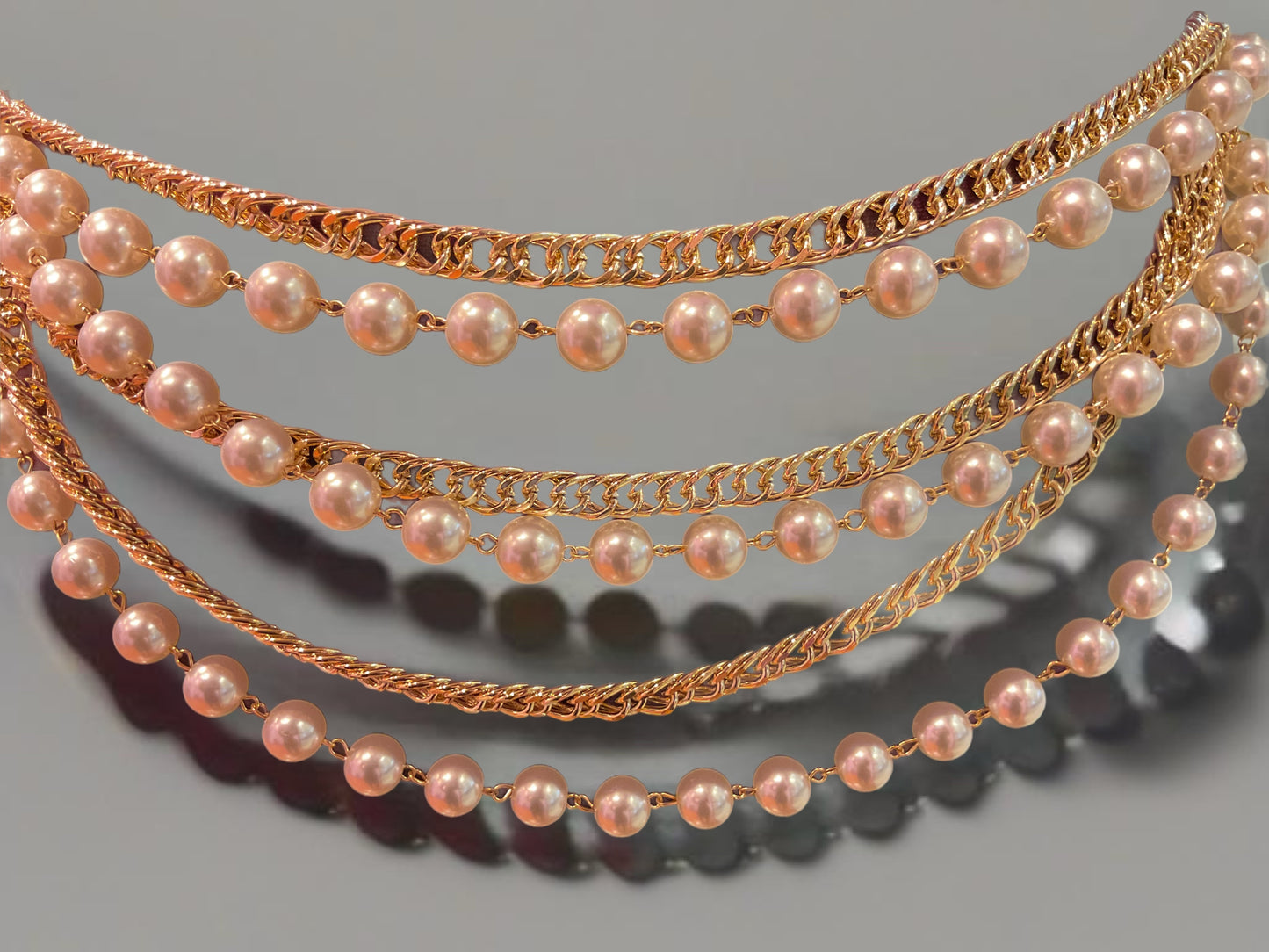 Pearl Daydream-Chain belt