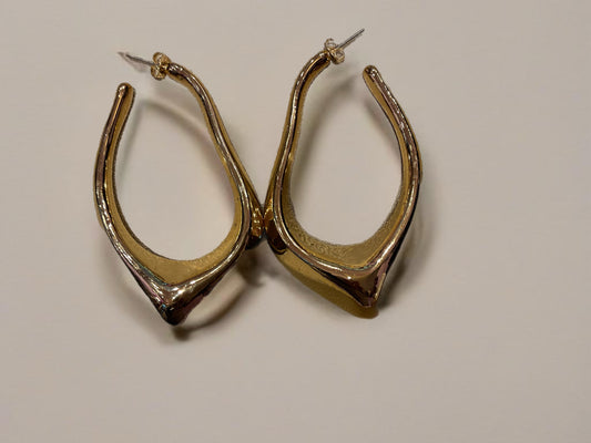 Tripoint Grace- Earrings