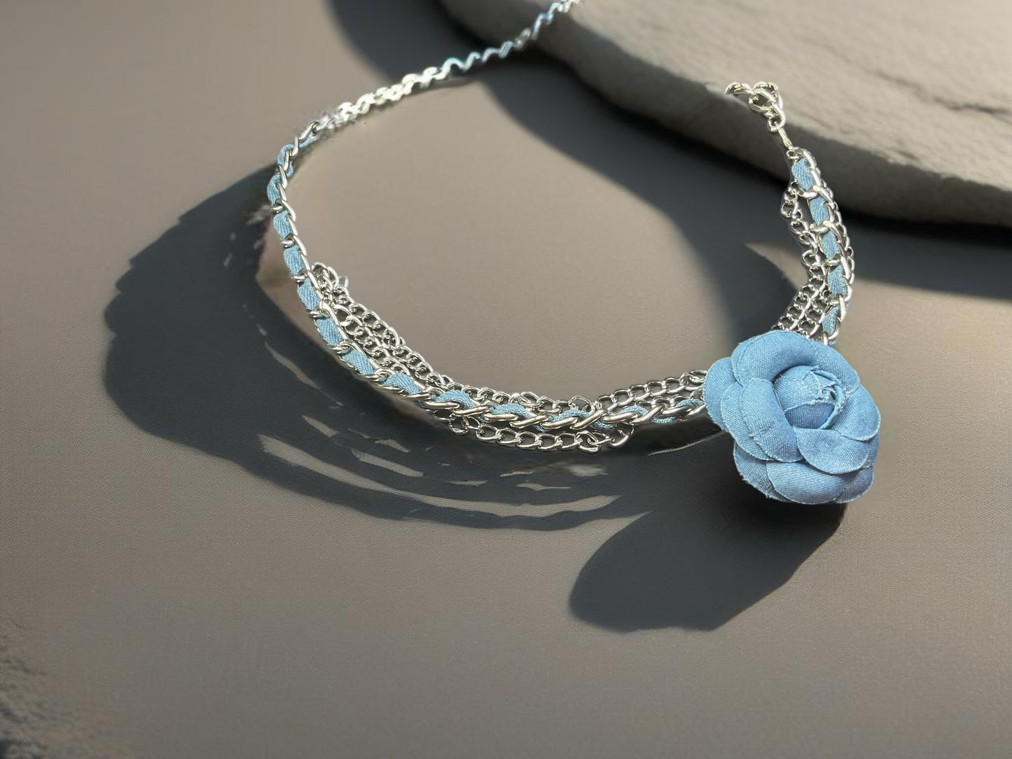 Daisy Drape- Chain belt