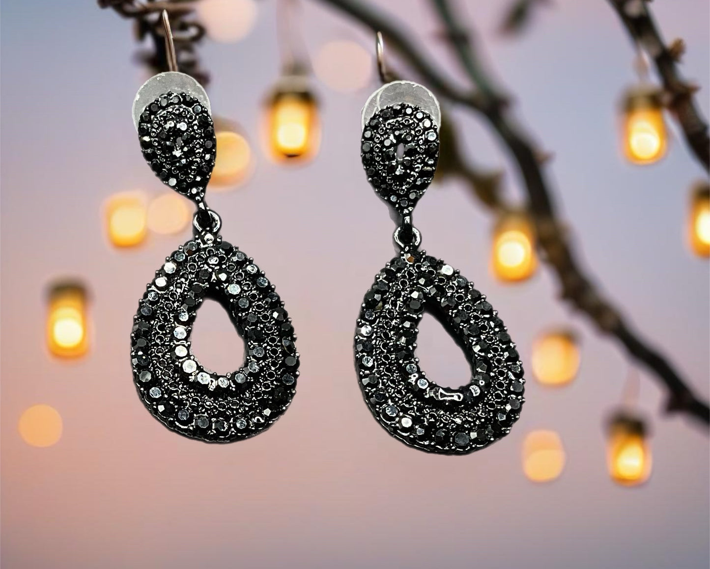 A Night To Remember Earrings - Black