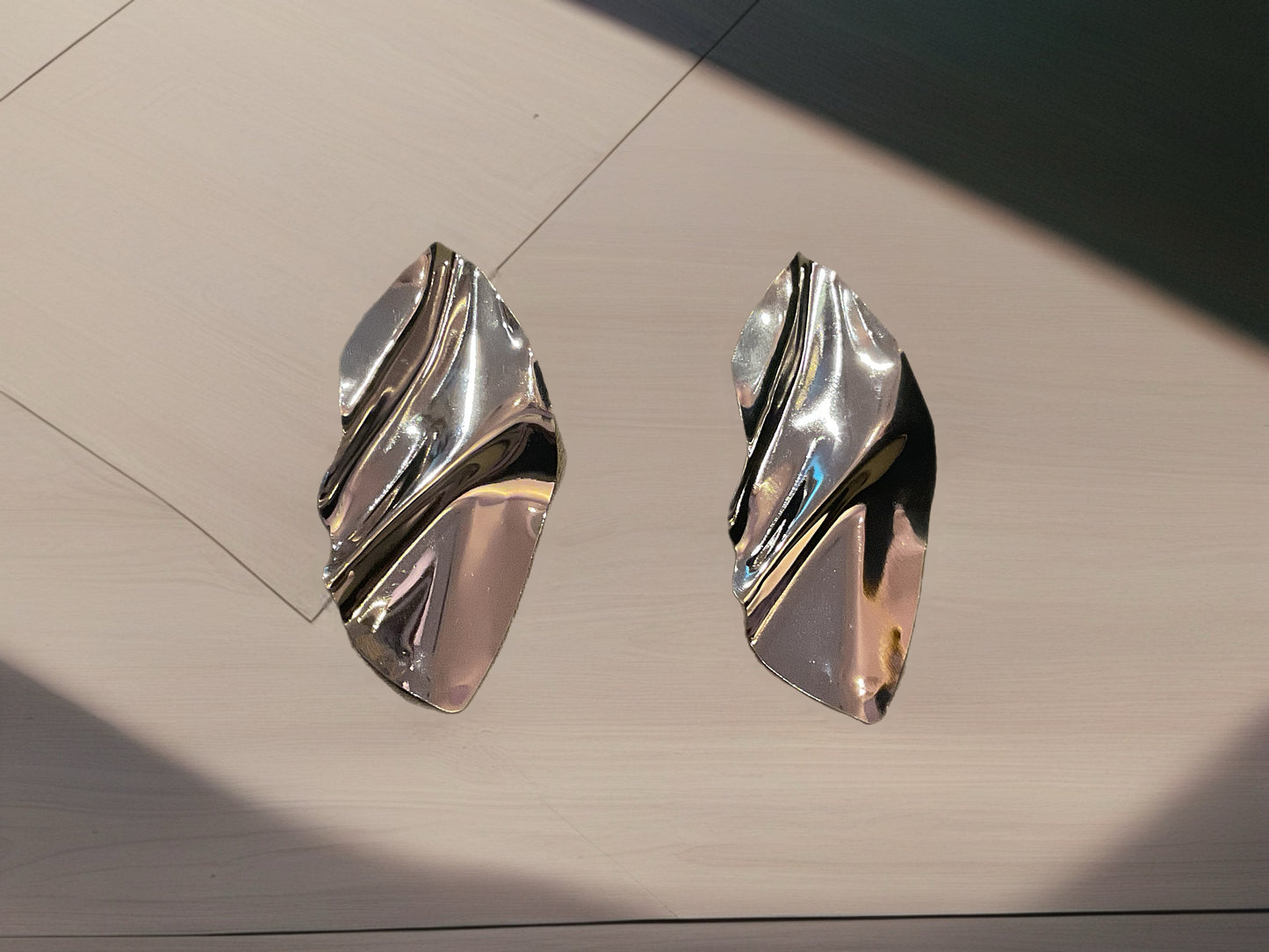 High Fashion Waves -Earrings