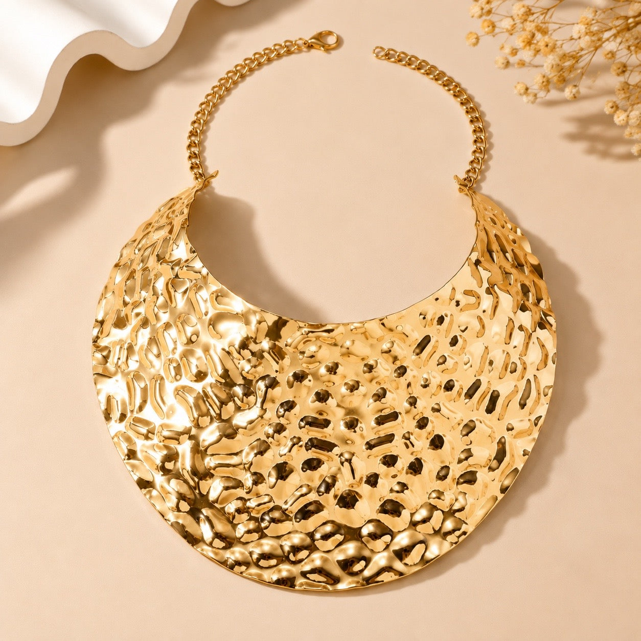 She's a Big Deal- Necklace