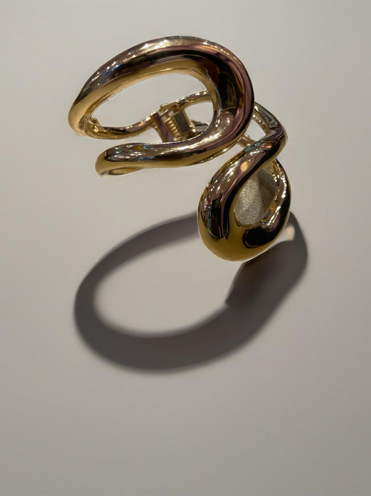 Twisted Up- Bracelet