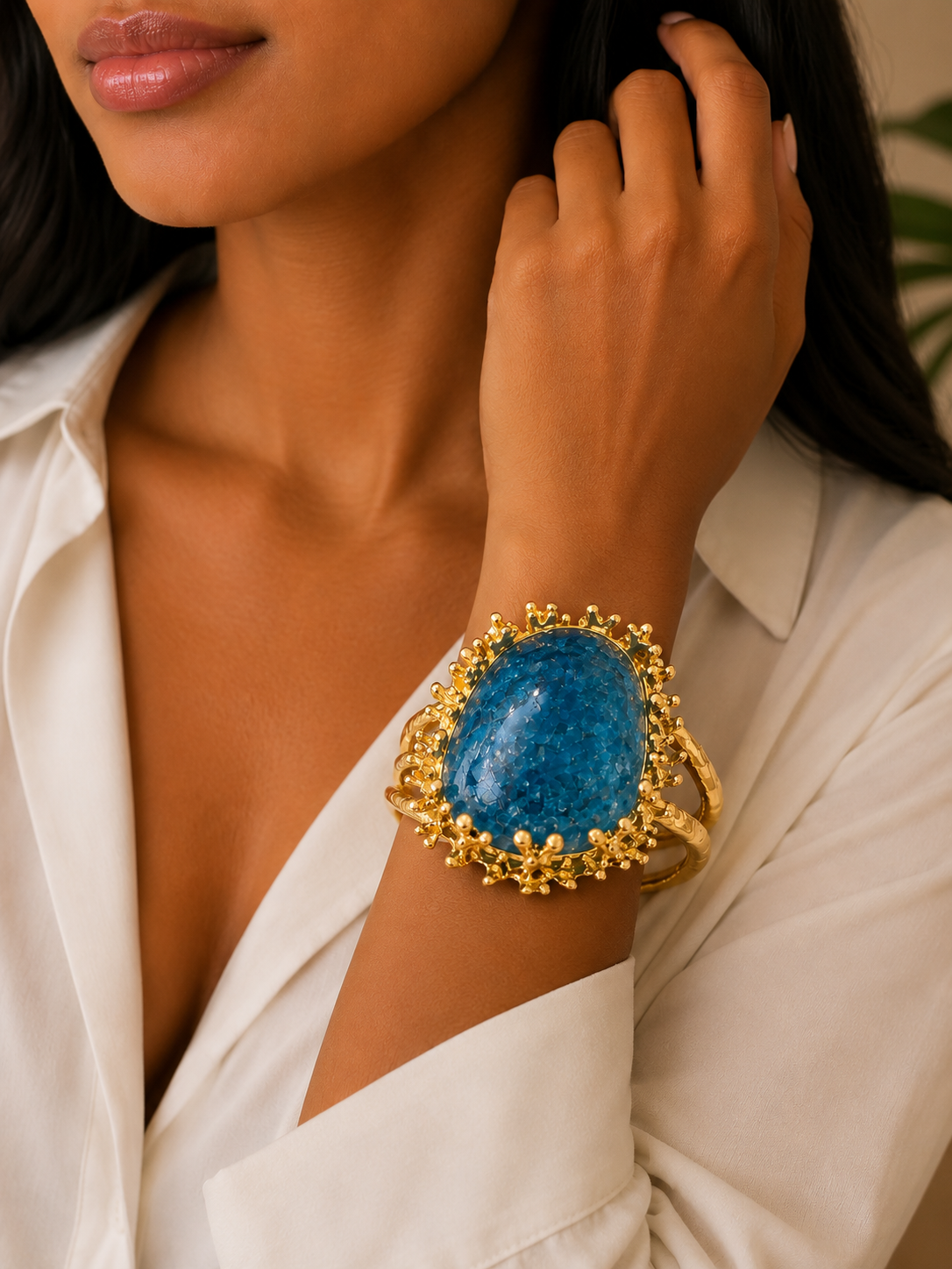 Pretty In Power Cuff - Bracelet