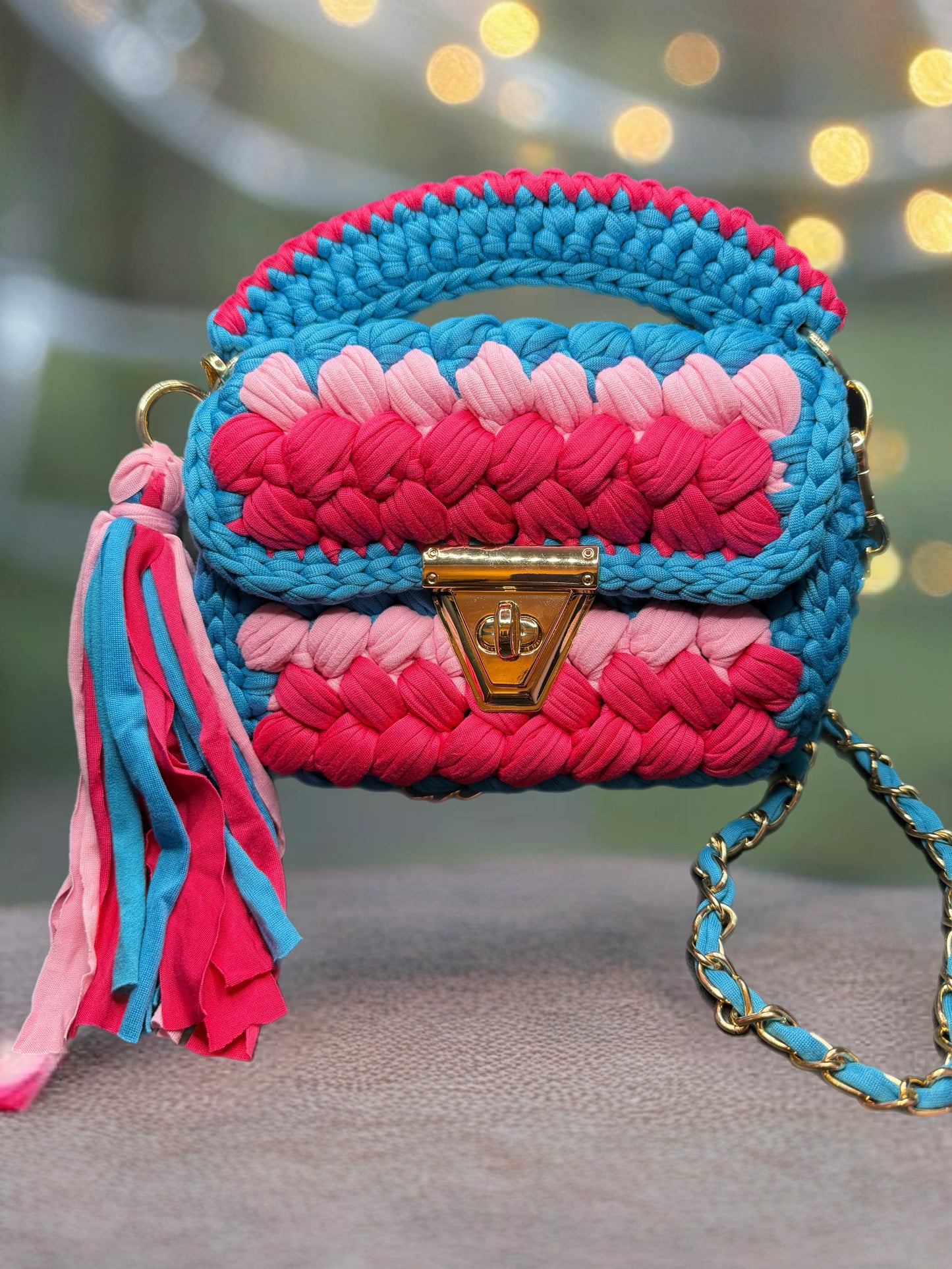 The Knitted Nest Purse