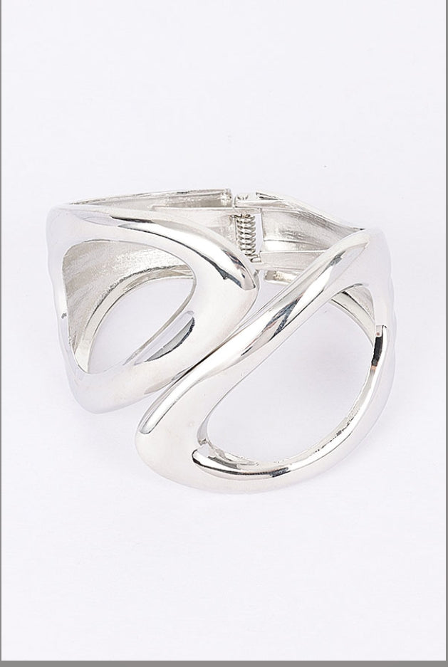 Metal Spring Hinge Cuff- Bracelet