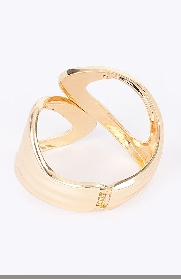 Metal Spring Hinge Cuff- Bracelet