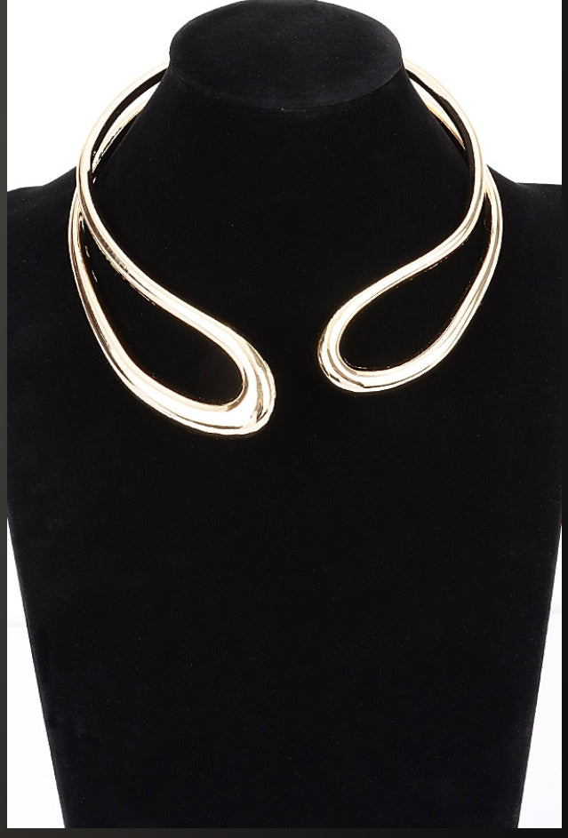 Harmony Loop Choker Necklace